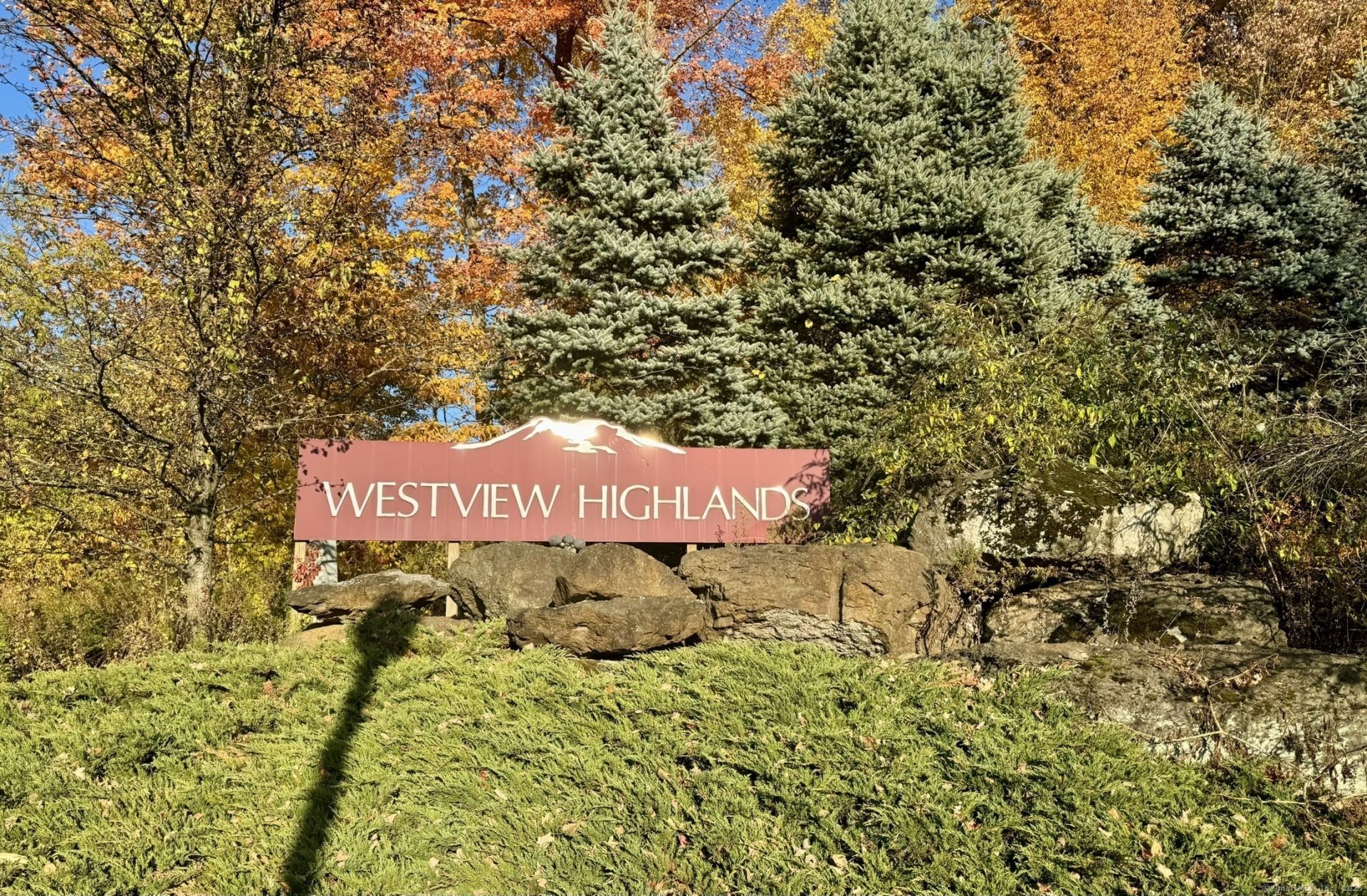 95 South Ridge, Unit D204, Berlin, CT 06037 Main Photo