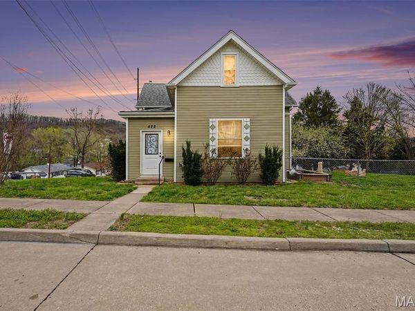 422 N 1st Street , Pacific, MO 63069