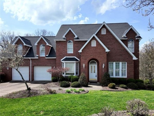 101 Lexington Drive , St Clairsville, OH 43950