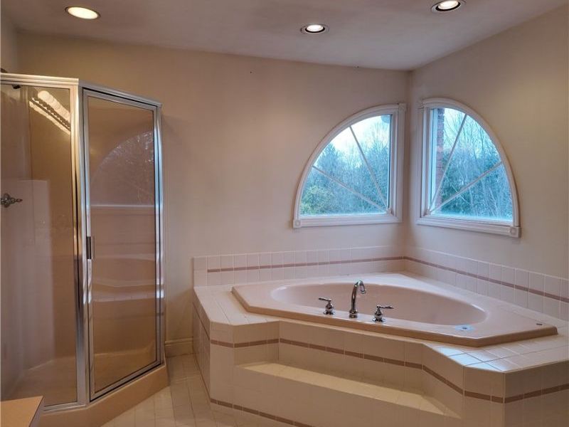 101 Lexington Drive , Saint Clairsville, OH 43950 Photo 17