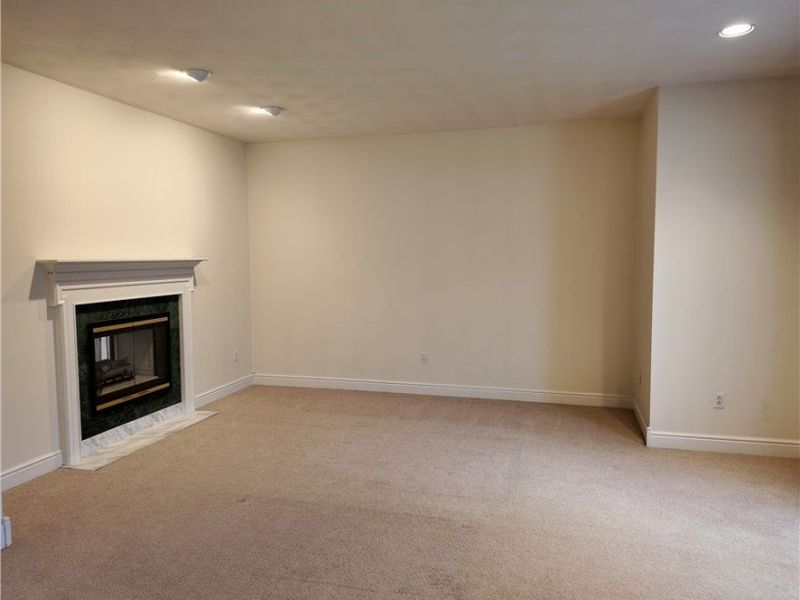 101 Lexington Drive , Saint Clairsville, OH 43950 Photo 6