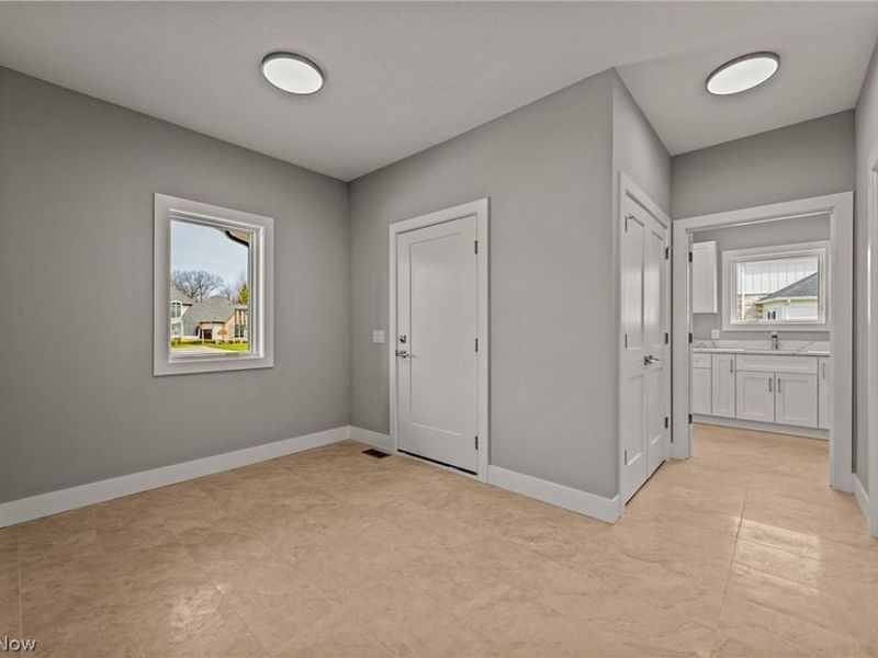 405 Club Drive W, Aurora, OH 44202 Photo 44