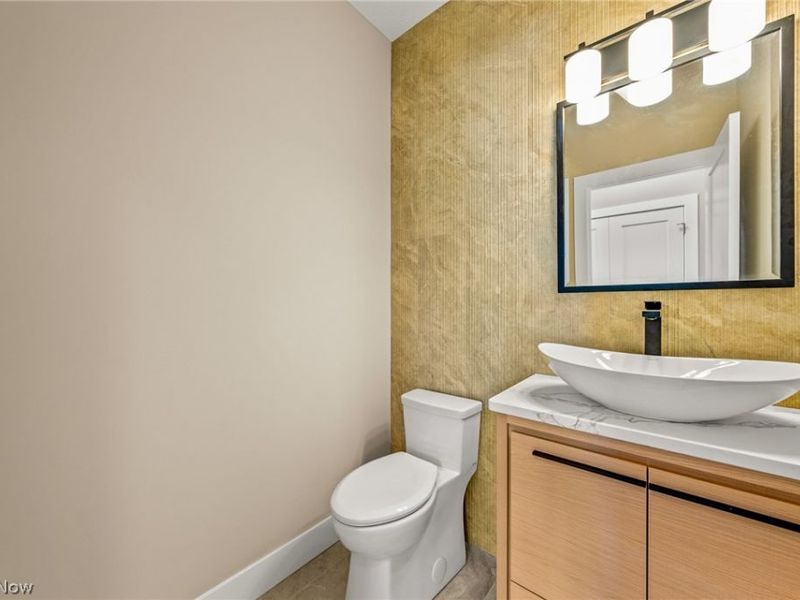 405 Club Drive W, Aurora, OH 44202 Photo 45