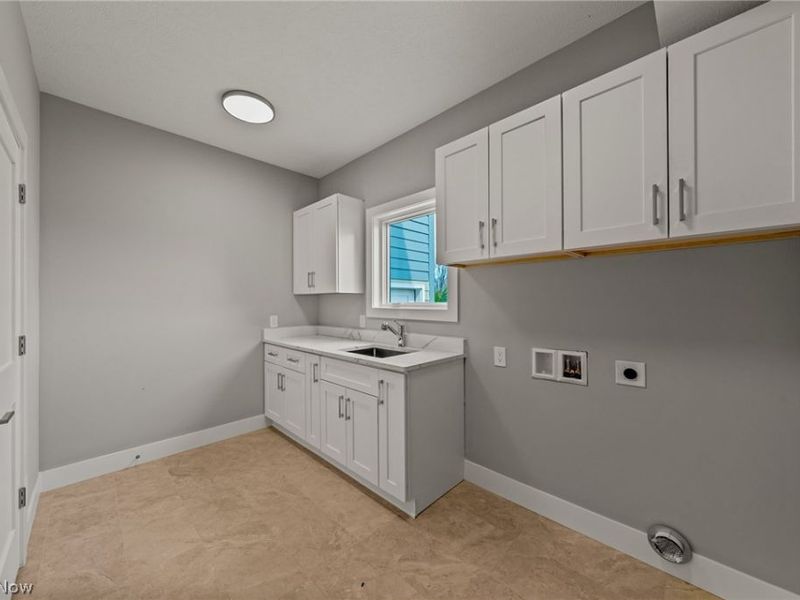 405 Club Drive W, Aurora, OH 44202 Photo 46