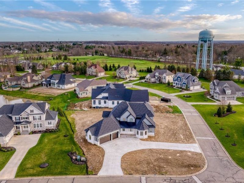 405 Club Drive W, Aurora, OH 44202 Photo 49