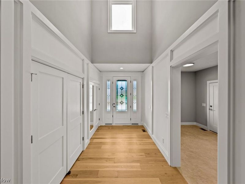 405 Club Drive W, Aurora, OH 44202 Photo 6