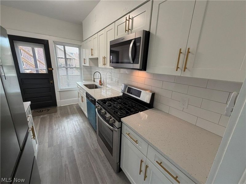 11431 Clifton Boulevard , Cleveland, OH 44102 Photo 14