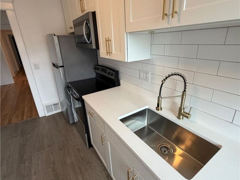 11431 Clifton Boulevard , Cleveland, OH 44102 Photo 30