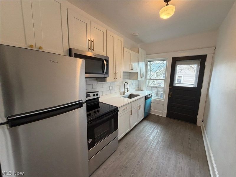 11431 Clifton Boulevard , Cleveland, OH 44102 Photo 31