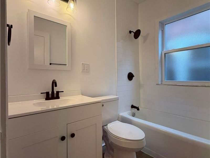 11431 Clifton Boulevard , Cleveland, OH 44102 Photo 33