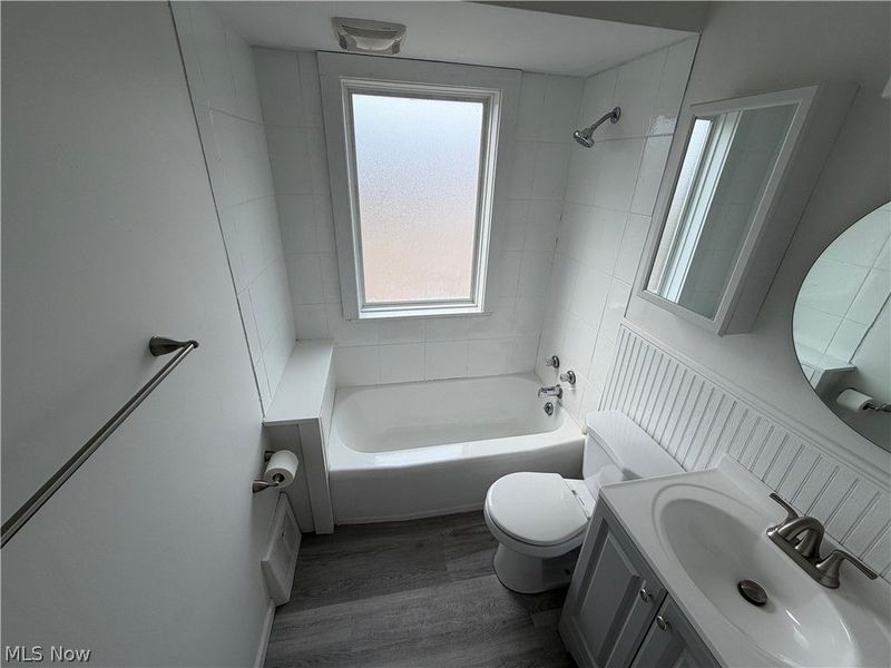 11431 Clifton Boulevard , Cleveland, OH 44102 Photo 39