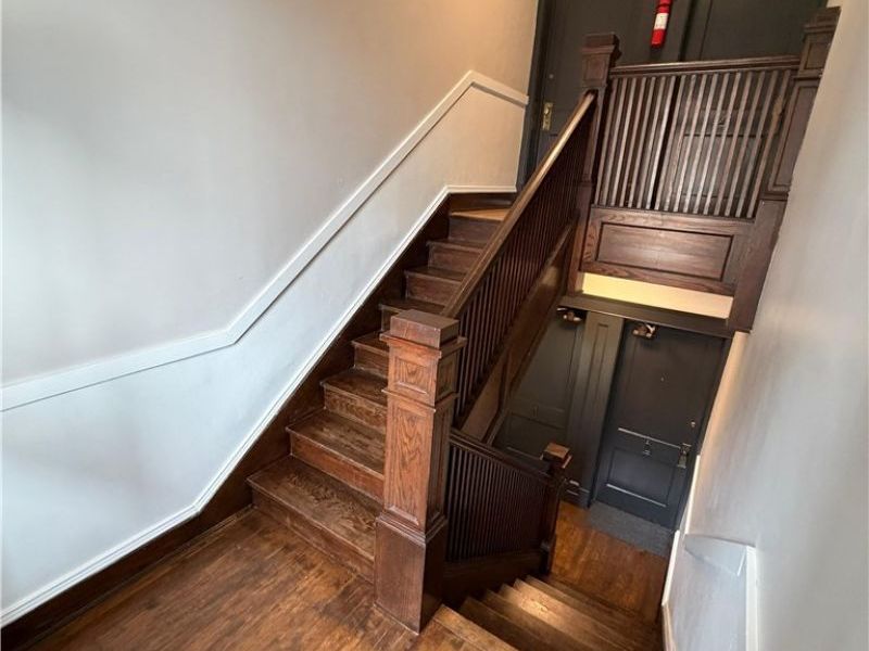 11431 Clifton Boulevard , Cleveland, OH 44102 Photo 40