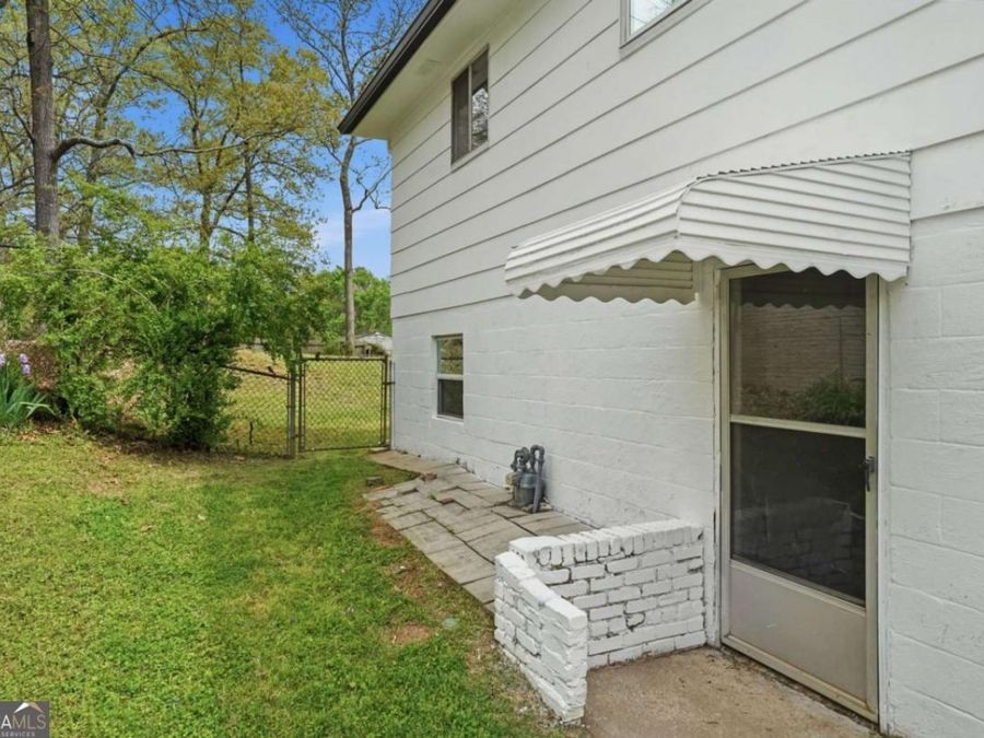Property Image 36