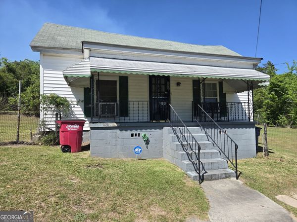 884 Cowan Street, Macon, GA 31217