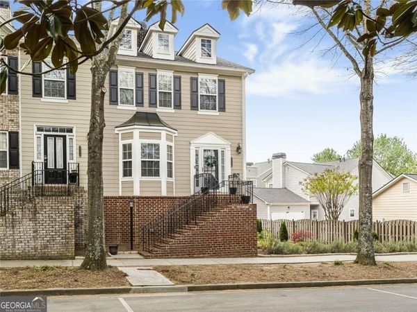 3774 Lake Point Boulevard, Suwanee, GA 30024