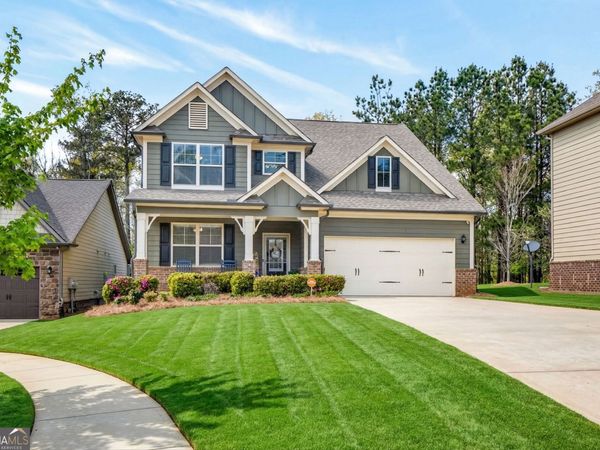 1140 Pebble Creek Lane, Locust Grove, GA 30248