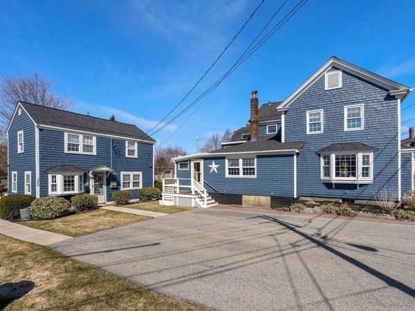 38 & 38R High St, Rockport, MA 01966