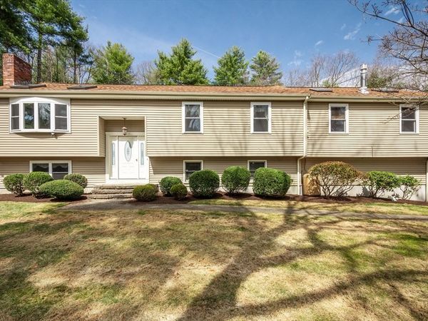 56 Leland Rd, Norfolk, MA 02056