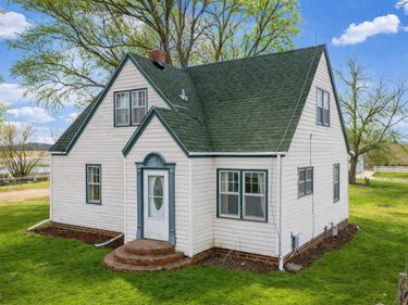 10550 New Prague Boulevard, New Prague, MN 56071