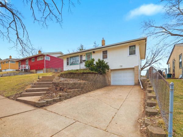 1450 Fremont Avenue, Saint Paul, MN 55106