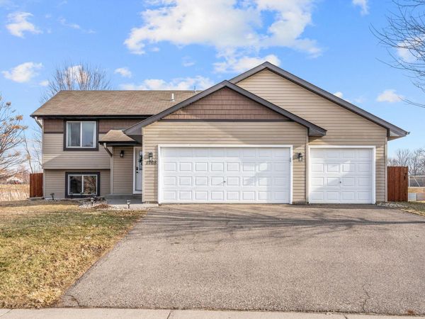 1768 Hidden Trail , Mayer, MN 55360