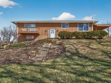 2420 Lancaster Lane N, Plymouth, MN 55441