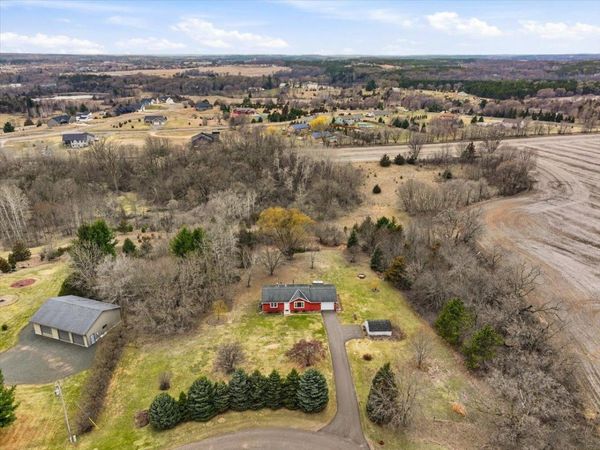 1840 Winding Trail Road, New Richmond, WI 54017