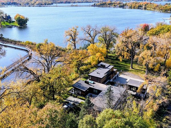 2634 Crosby Road, Wayzata, MN 55391