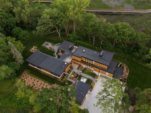 2634 Crosby Road, Wayzata, MN 55391