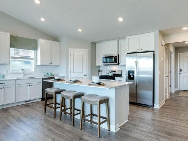 9890 Upper 89th Street S, Cottage Grove, MN 55016