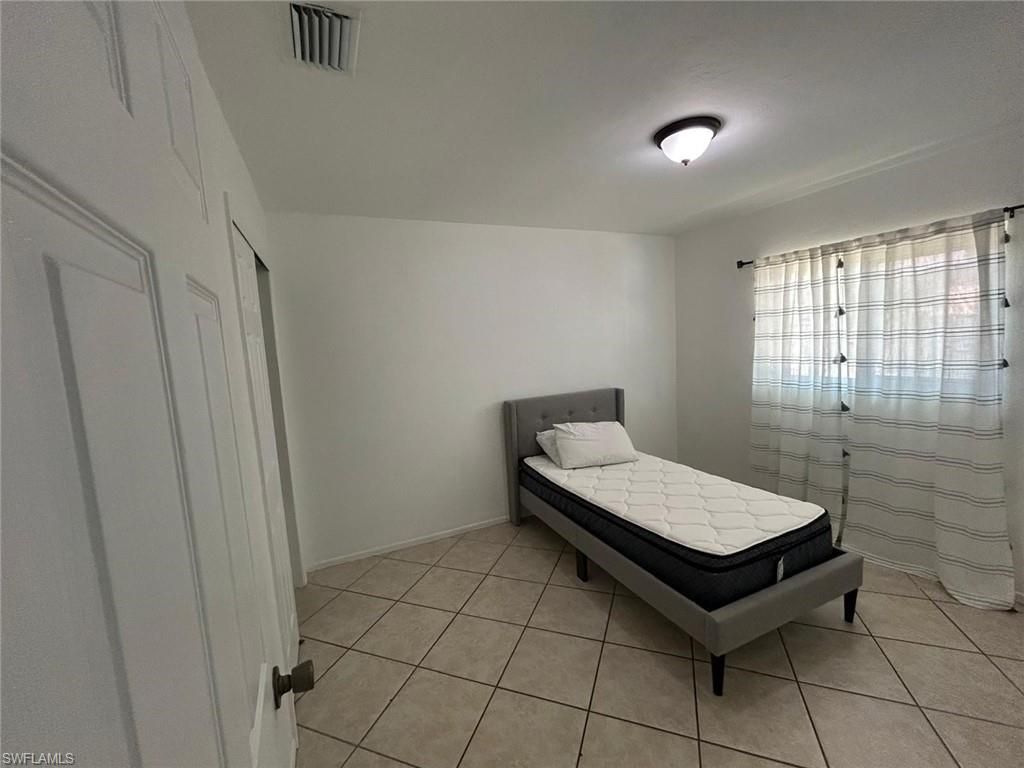 715 SW 13th Ter , Cape Coral, FL 33991 Photo