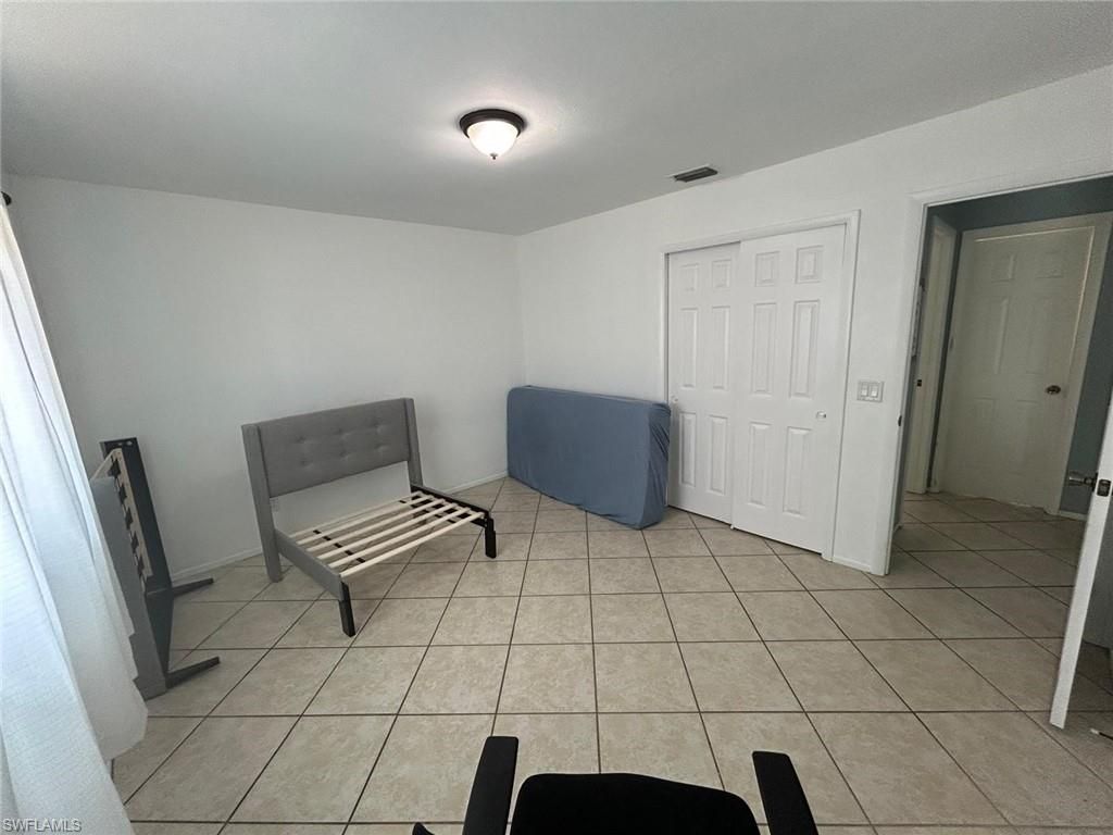 715 SW 13th Ter , Cape Coral, FL 33991 Photo