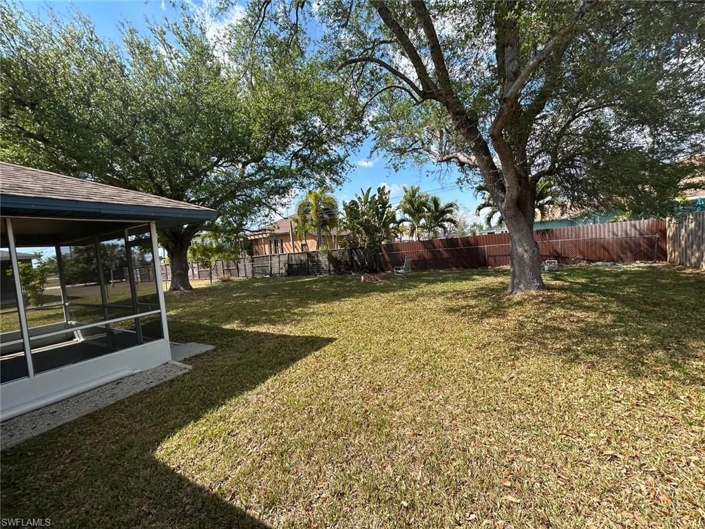 715 SW 13th Ter , Cape Coral, FL 33991 Photo