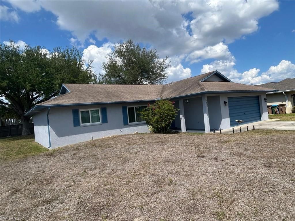 715 SW 13th Ter , Cape Coral, FL 33991 Photo