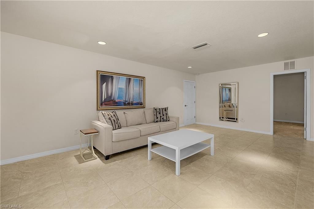 4933 Triton Ct W, Cape Coral, FL 33904 Photo