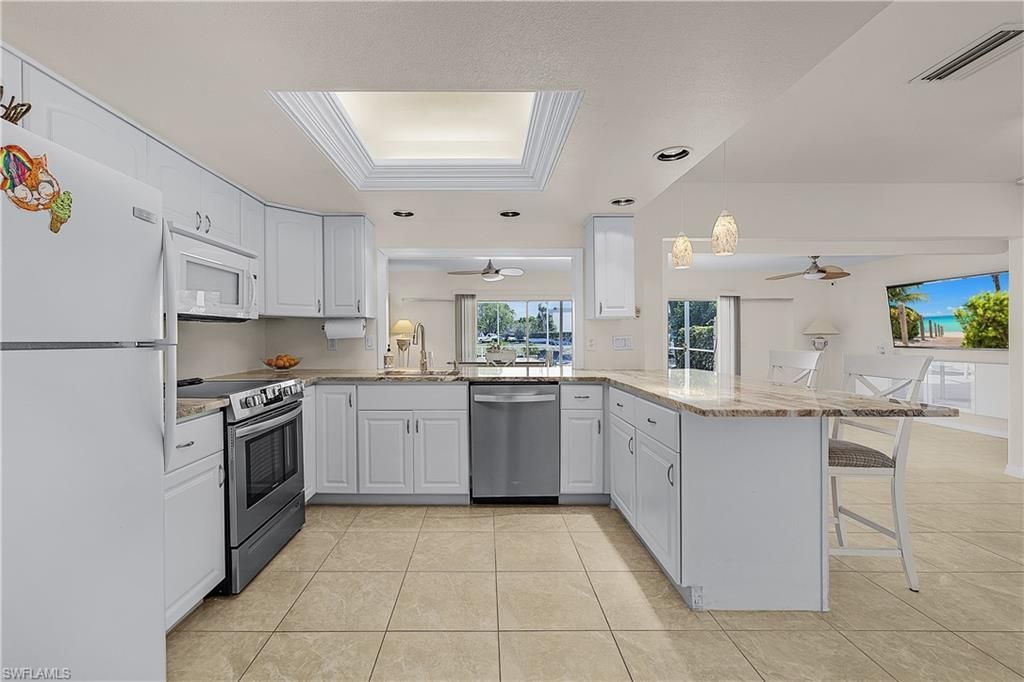 4933 Triton Ct W, Cape Coral, FL 33904 Photo