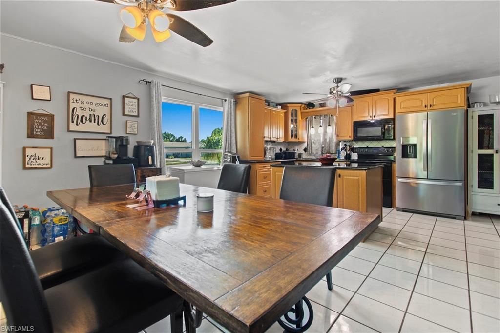 1912 Howe Ct, North Fort Myers, FL 33903 Photo