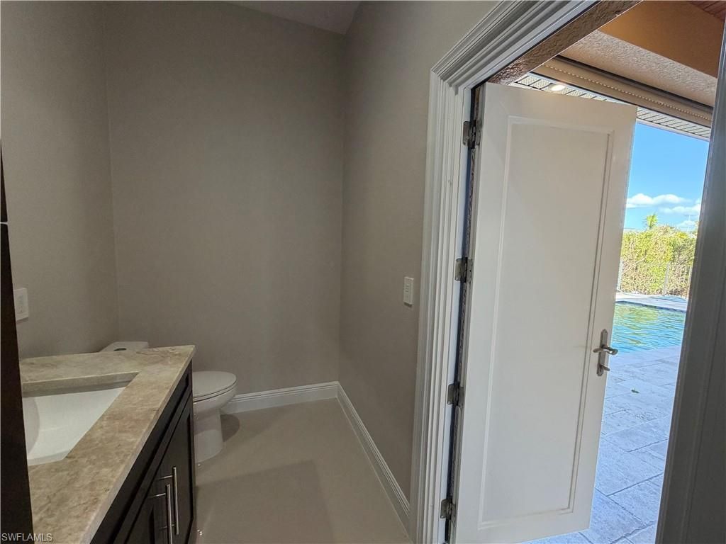 2633 NW 24th St , Cape Coral, FL 33993 Photo