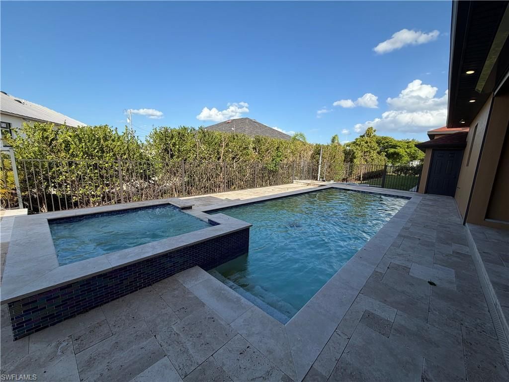 2633 NW 24th St , Cape Coral, FL 33993 Photo