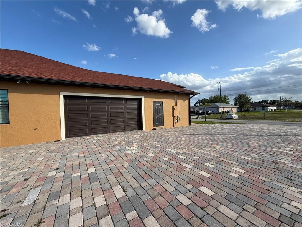 2633 NW 24th St , Cape Coral, FL 33993 Photo