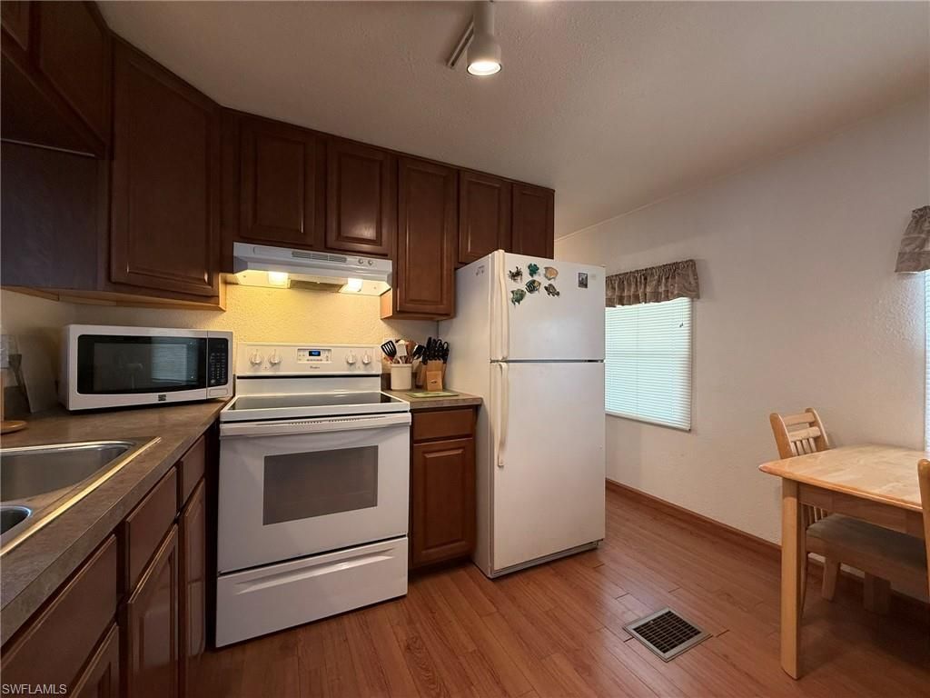 120 Lantern Pl , North Fort Myers, FL 33917 Photo