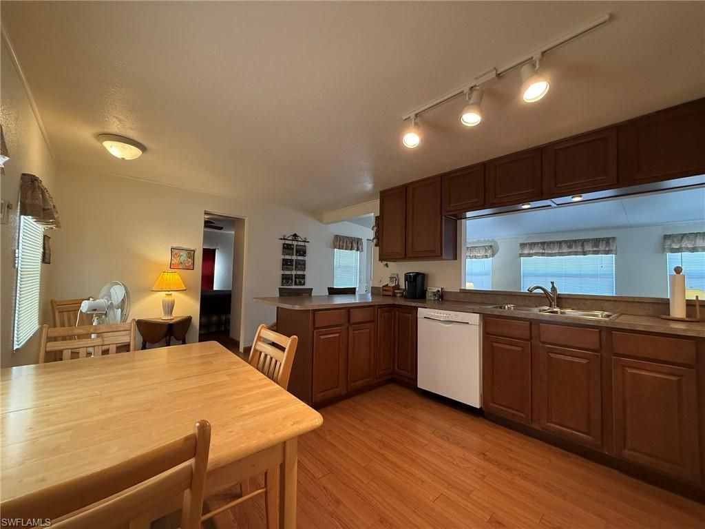 120 Lantern Pl , North Fort Myers, FL 33917 Photo