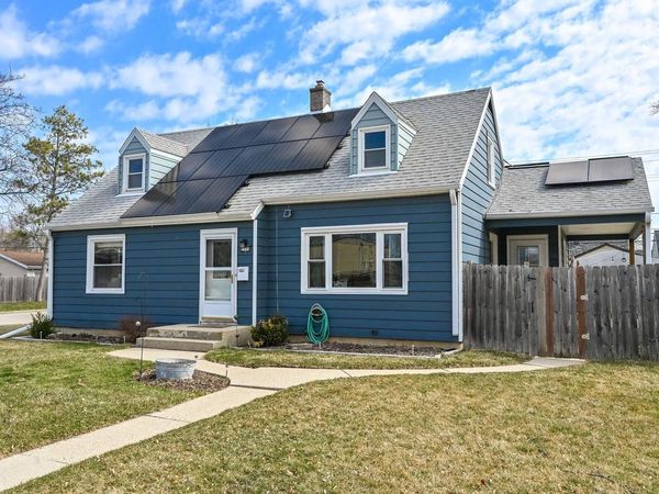1304 S 116th STREET, West Allis, WI 53214