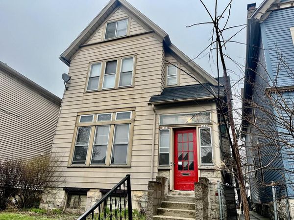 1682-1684 N Cass STREET, Milwaukee, WI 53202