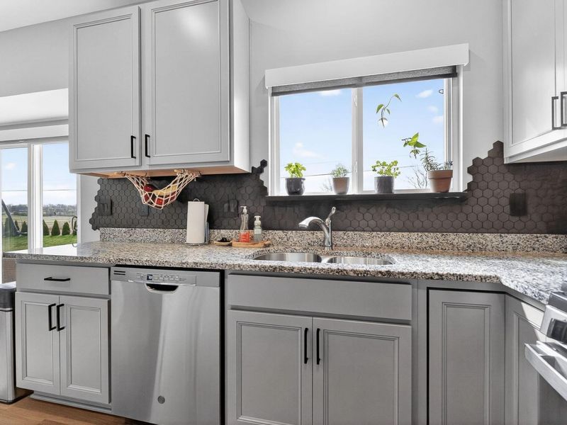 1735 Dickson Drive , Marysville, OH 43040 Photo 17