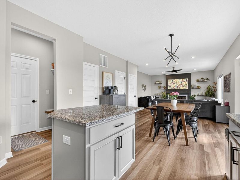 1735 Dickson Drive , Marysville, OH 43040 Photo 18