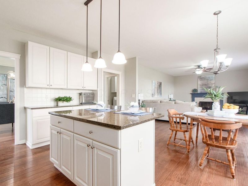 5117 Thornwood Drive, Westerville, OH 43082 Photo 12