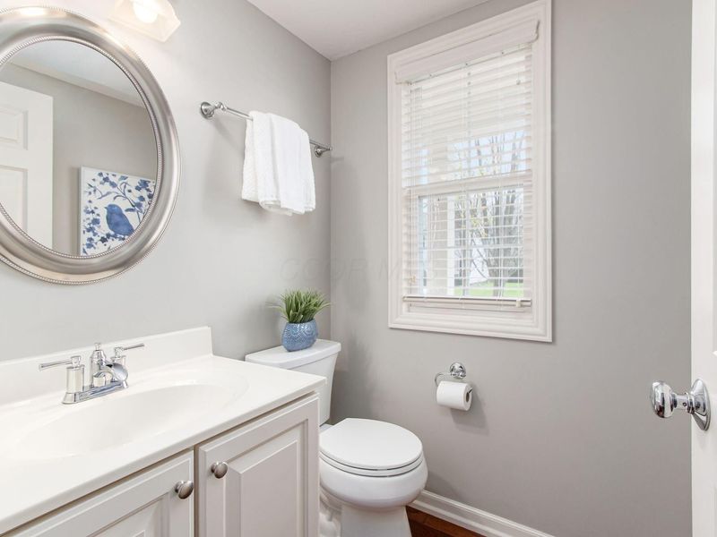 5117 Thornwood Drive, Westerville, OH 43082 Photo 18