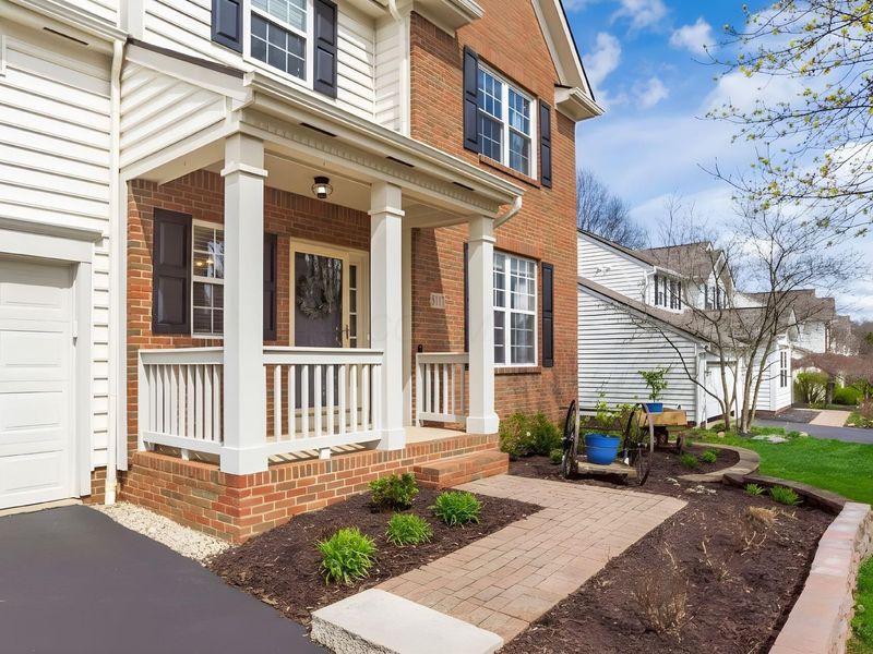 5117 Thornwood Drive, Westerville, OH 43082 Photo 3