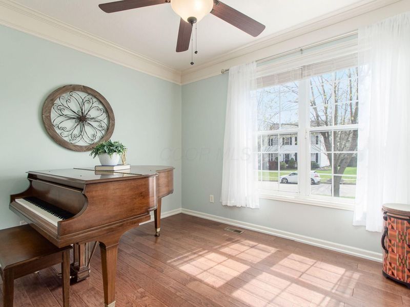 5117 Thornwood Drive, Westerville, OH 43082 Photo 6